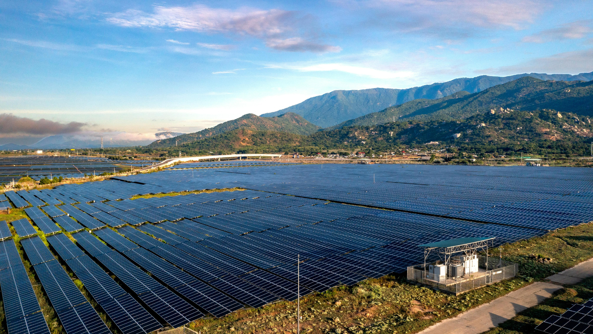 Misión Sonnecol – Distribuidor de equipos solares